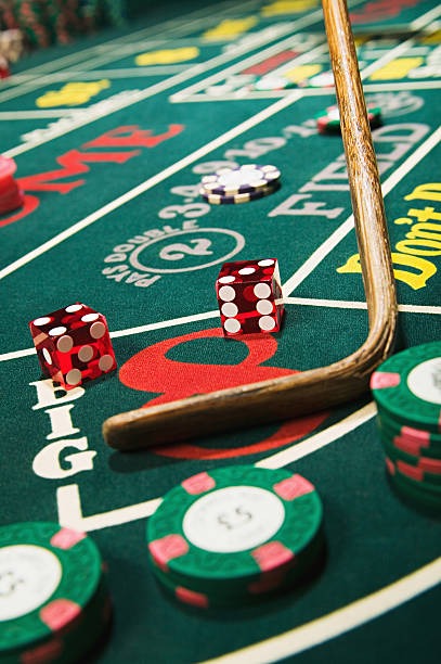 panutantoto login mobile app interface showing live-dealer table on Android phone